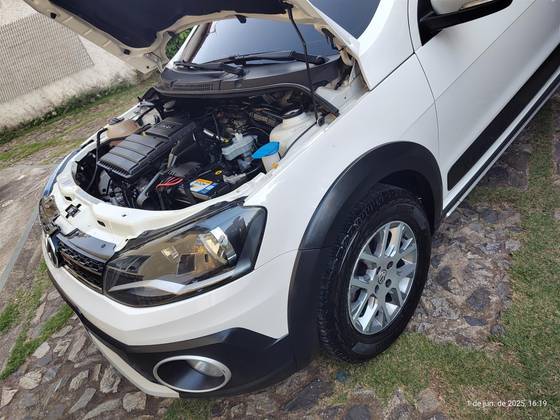 VOLKSWAGEN SAVEIRO 1.6 CROSS CE 16V FLEX 2P MANUAL
